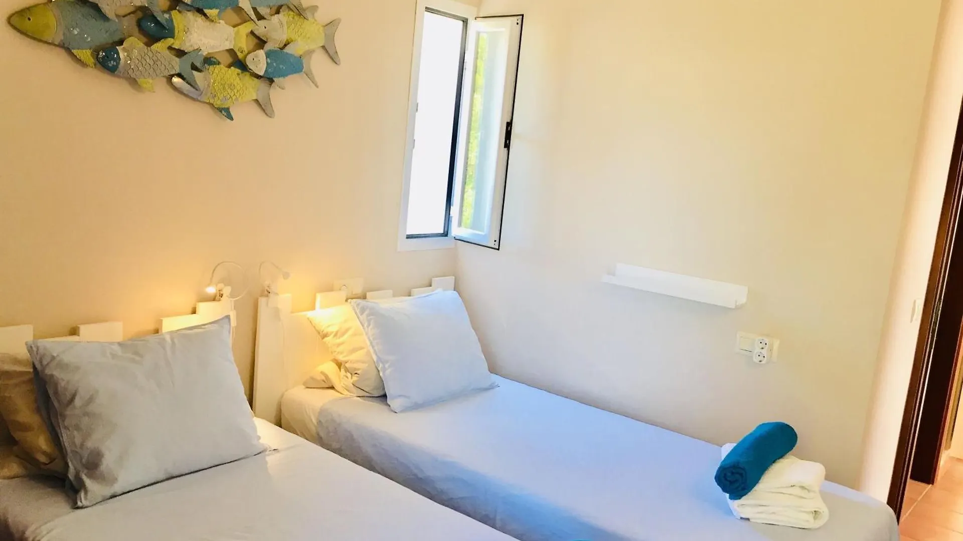 Strandvilla Beach And Ocean In Son Serra De Marina Hiszpania